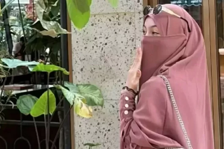 Wardatina Mawa Tolak...