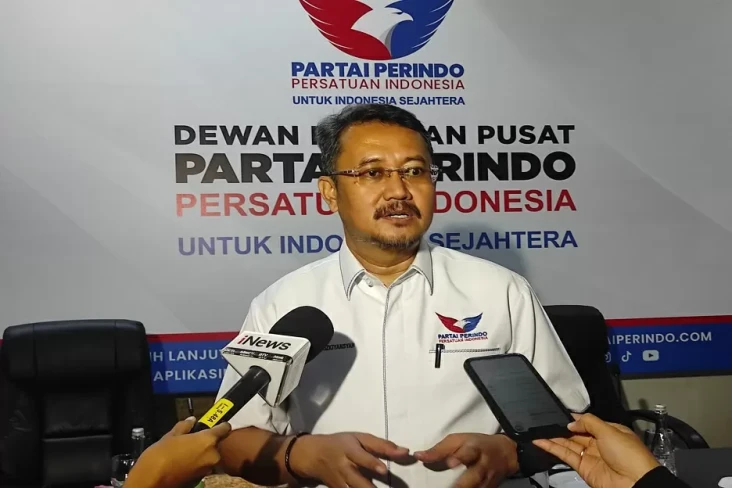 Perkuat Demokrasi, Sekjen...