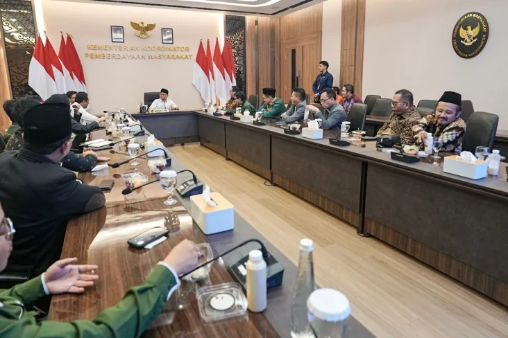 Gus Muhaimin Harap Sarjana...