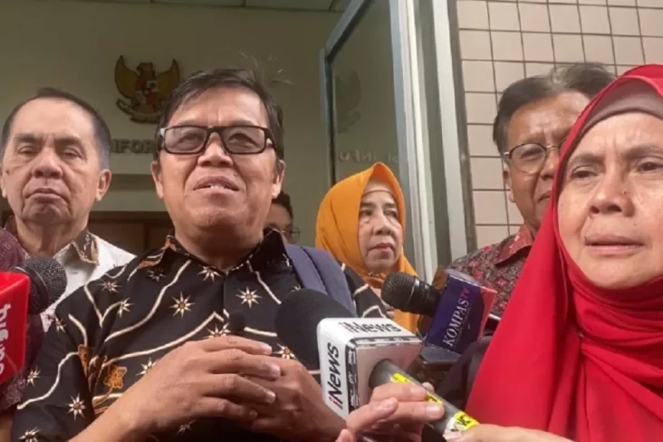 Bonjowi Kecewa Majelis...