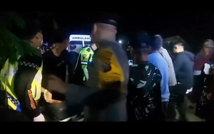 Mobil Tertabrak Kereta...