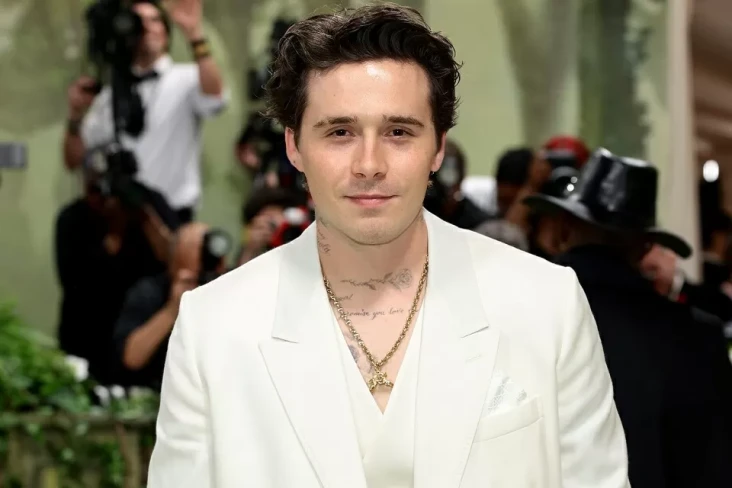 Profil Brooklyn Beckham:...