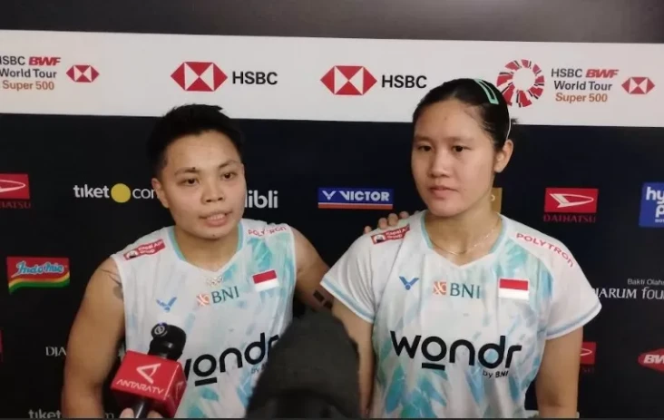 Debut, Lanny/Apriyani...