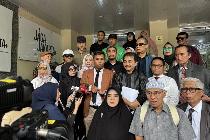 Roy Suryo Cs Yakin Berkas...