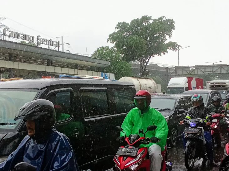 Jalan Mayjen Sutoyo...