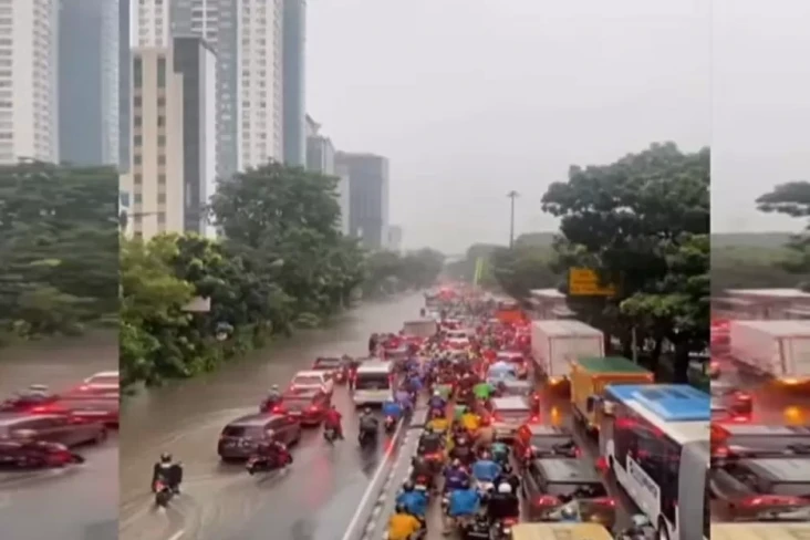 22 Ruas Jalan dan 45...