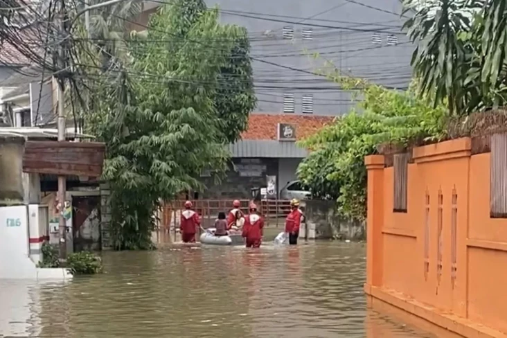 Banjir di Petogogan...