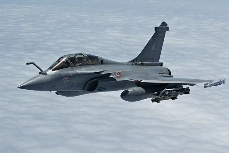 6 Kehebatan Jet Tempur...