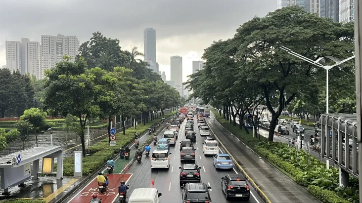 Hujan Mengguyur Jakarta,...