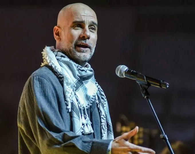 Guardiola Kembali Suarakan...