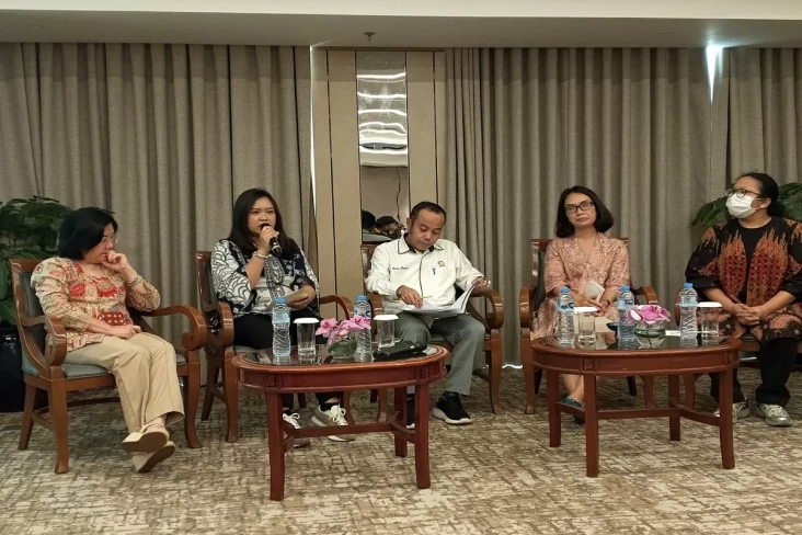 FAKTA Indonesia Desak...