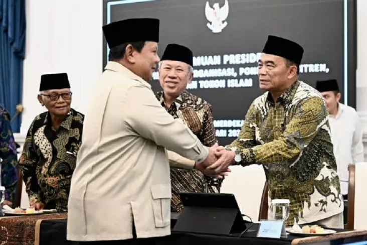 Prabowo Komitmen Perjuangkan...