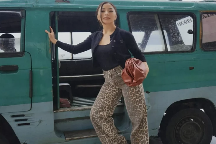 Nikita Willy Naik Angkot...