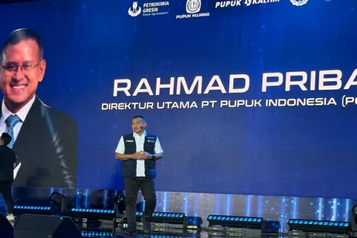 Salurkan Pupuk Bersubsidi,...