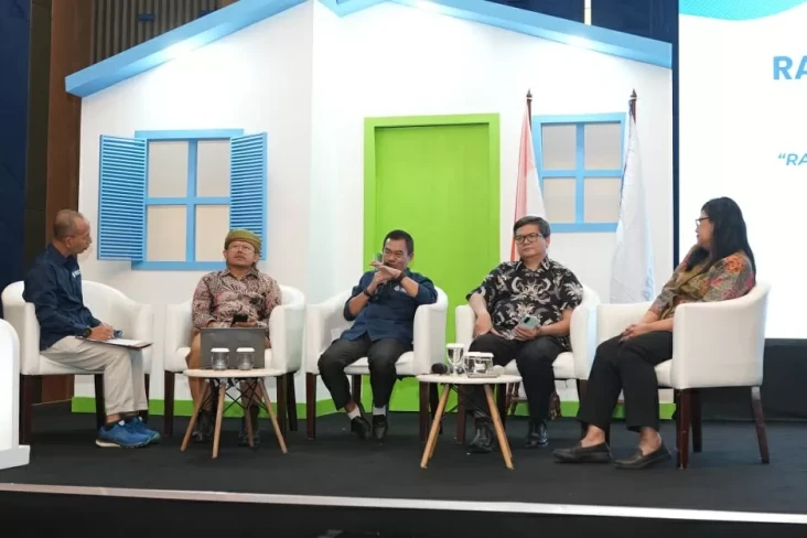 Rakernas Perdana, Amdatara...