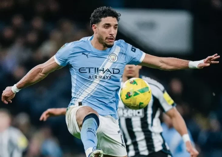 Manchester City Tantang...