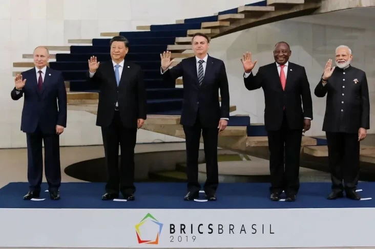 Anggota BRICS Saling...