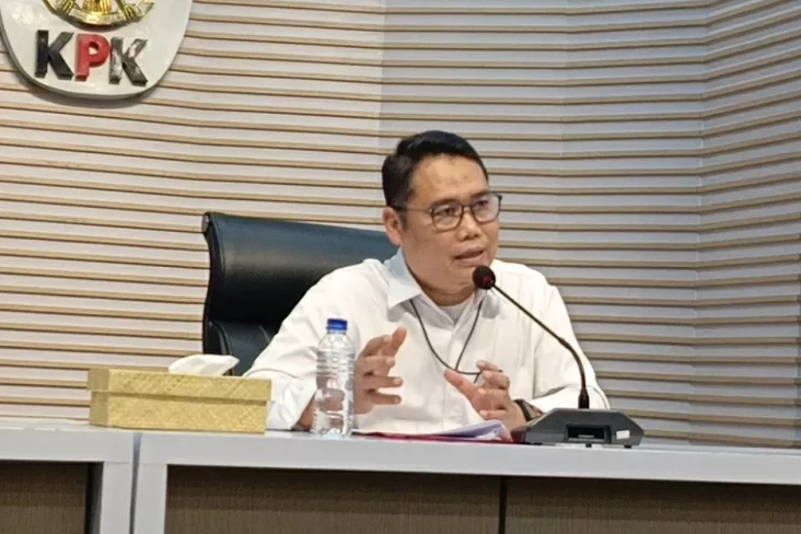 KPK Tetapkan Ketua dan...