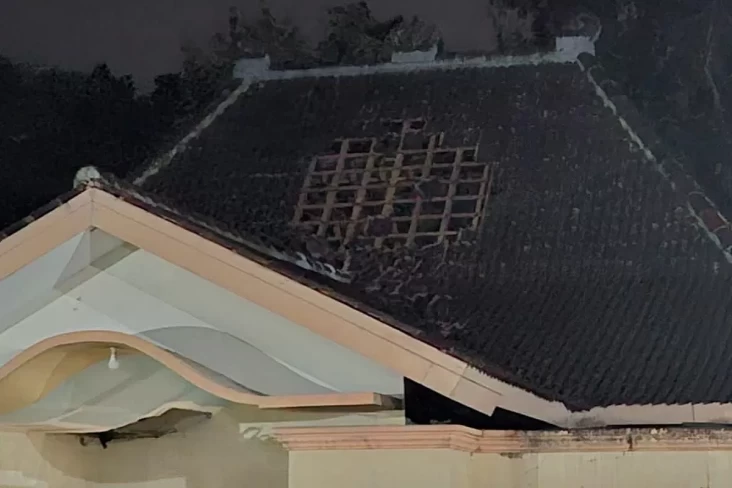 Gempa M6,4 Pacitan Akibatkan...