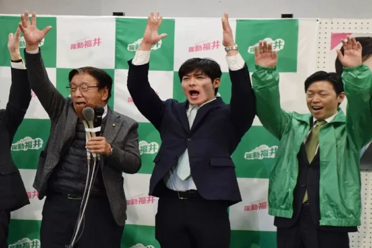 Ini Takato Ishida, Gubernur...
