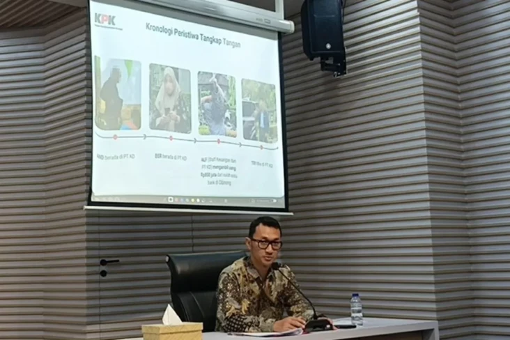 Detik-detik Ketua dan...