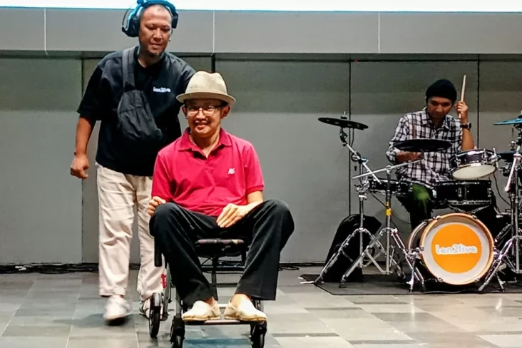 Jarang Tampil di Panggung,...