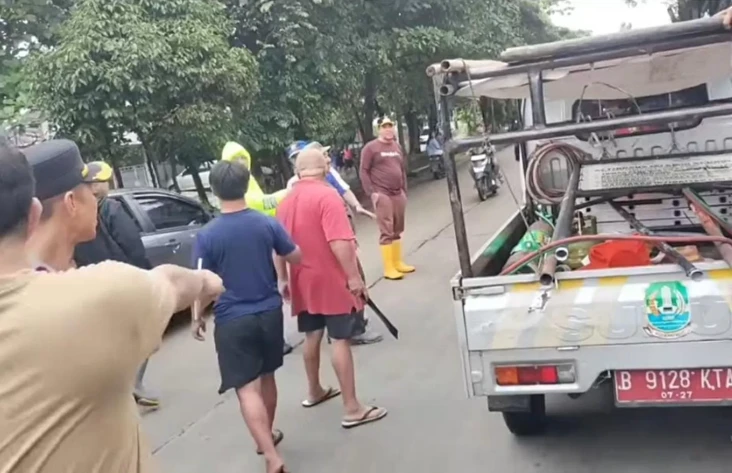 Wali Kota Bekasi Tri...
