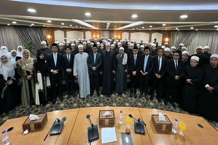 Al-Azhar Kairo Puji...
