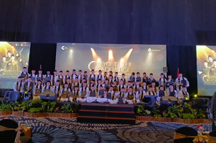 125 Mahasantri Cinta...