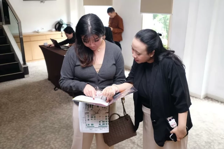 Resmi Diluncurkan, Cafe...