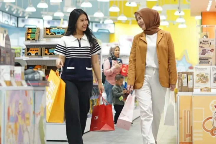 Intip Kemeriahan Imlek...