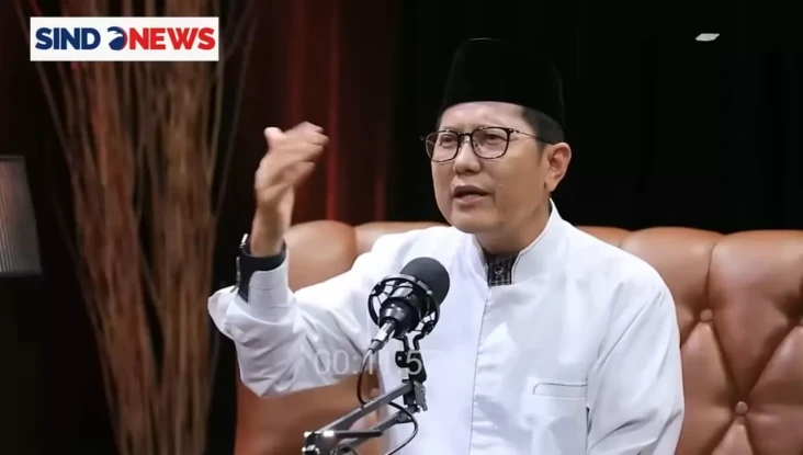 Kiai Cholil Nafis Tegaskan...