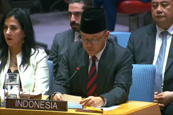 Di Dewan Keamanan PBB,...