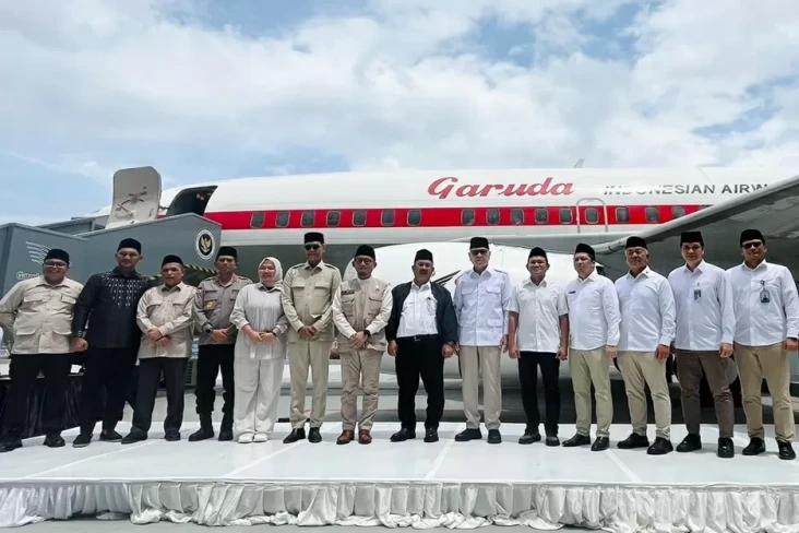 Garuda Hibahkan Pesawat...