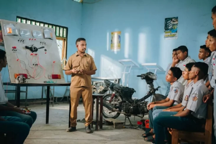 Kolaborasi Guru dan...