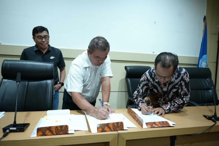 WSBP Garap Proyek Gedung...