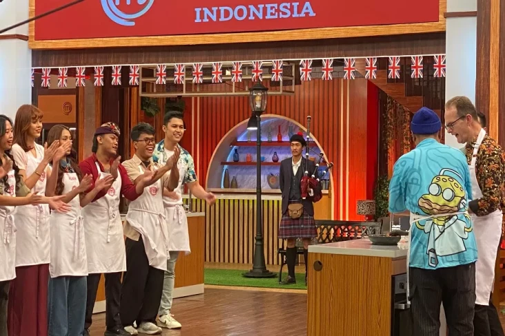 Mempererat Budaya, Dubes...