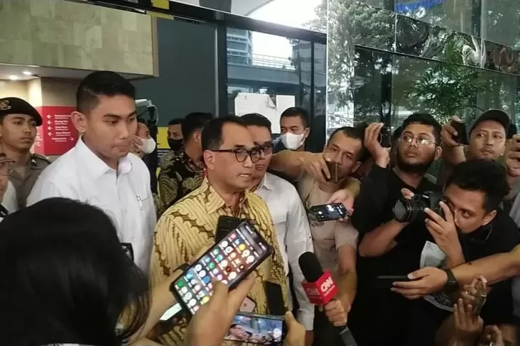 KPK Jadwal Ulang Pemeriksaan...