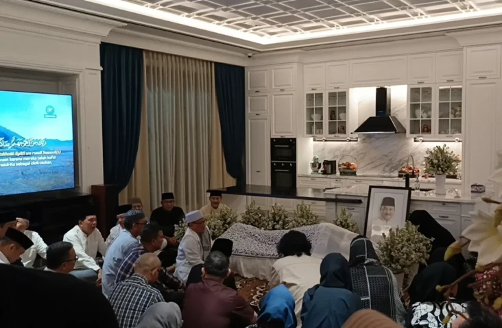 Suasana Rumah Duka Alex...