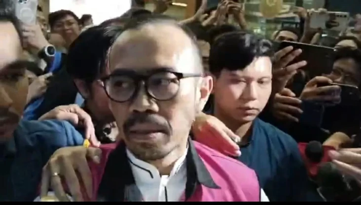 Divonis 9 Tahun Penjara,...