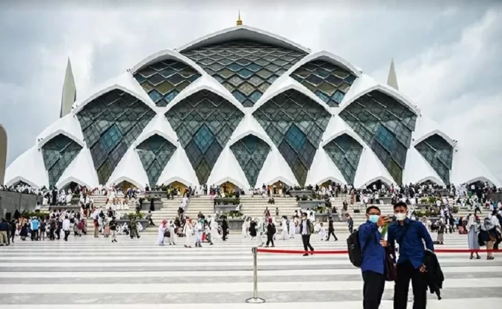 Jadwal Salat dan Imsakiyah...