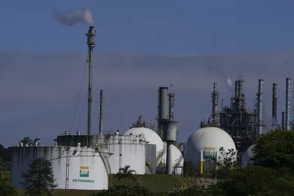 Iran Diserang, OPEC+...