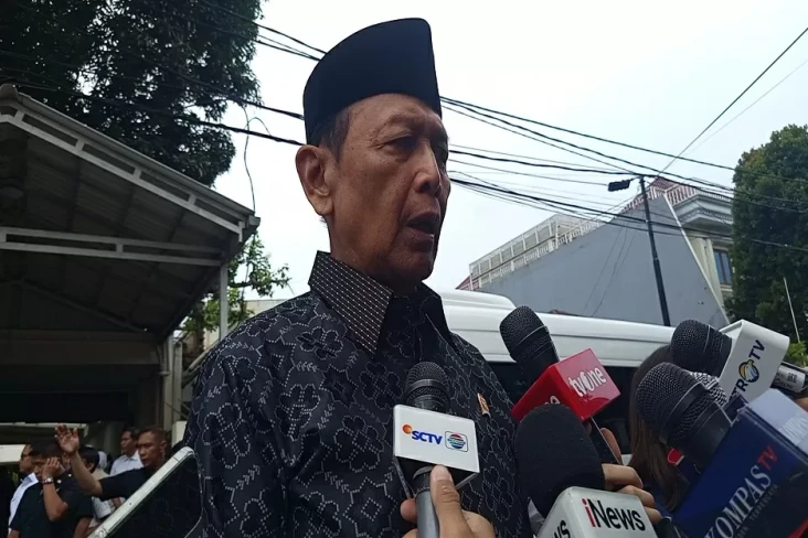 Wiranto: Try Sutrisno...