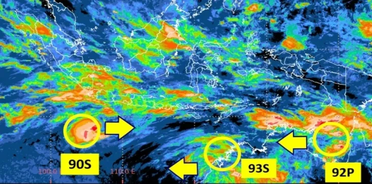 BMKG Pantau Pergerakan...