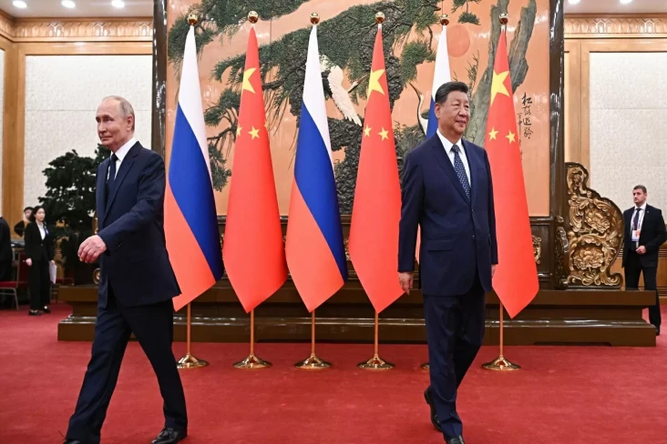 Mengapa Rusia dan China...