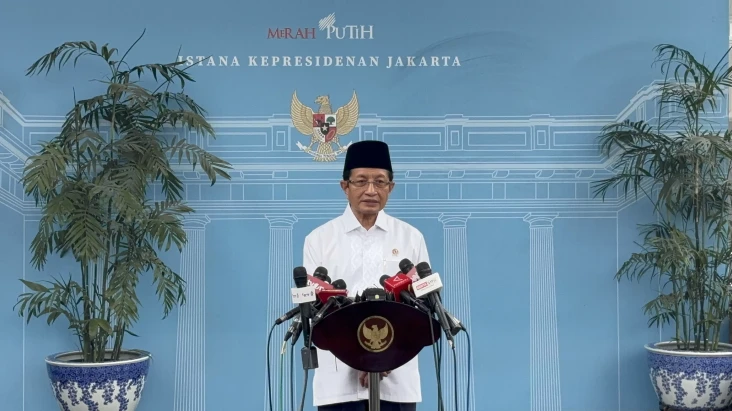Temui Presiden Prabowo,...