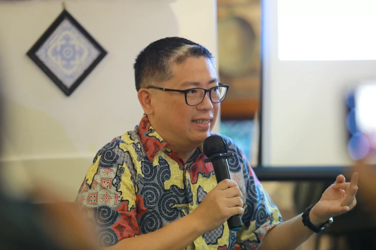 Transformasi Bisnis,...