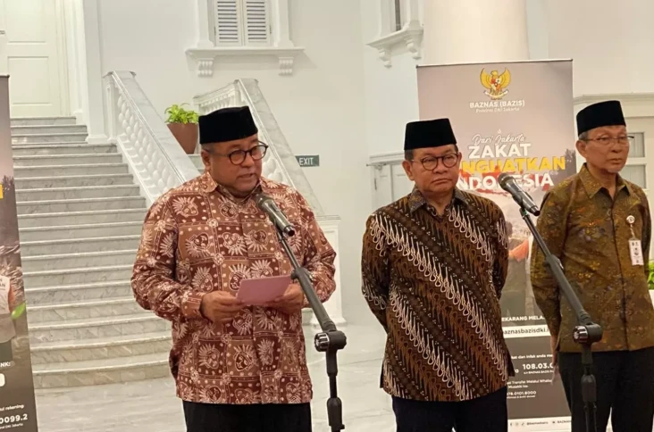 Cerita Rano Karno Umrah...