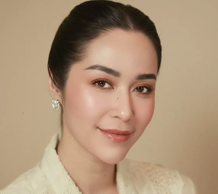 Selebgram Curhat Ditetapkan...