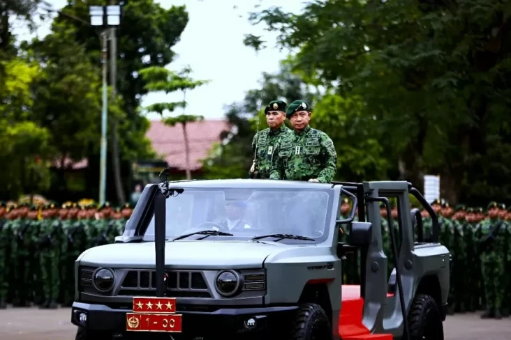 Panglima TNI Minta Kesiapan...